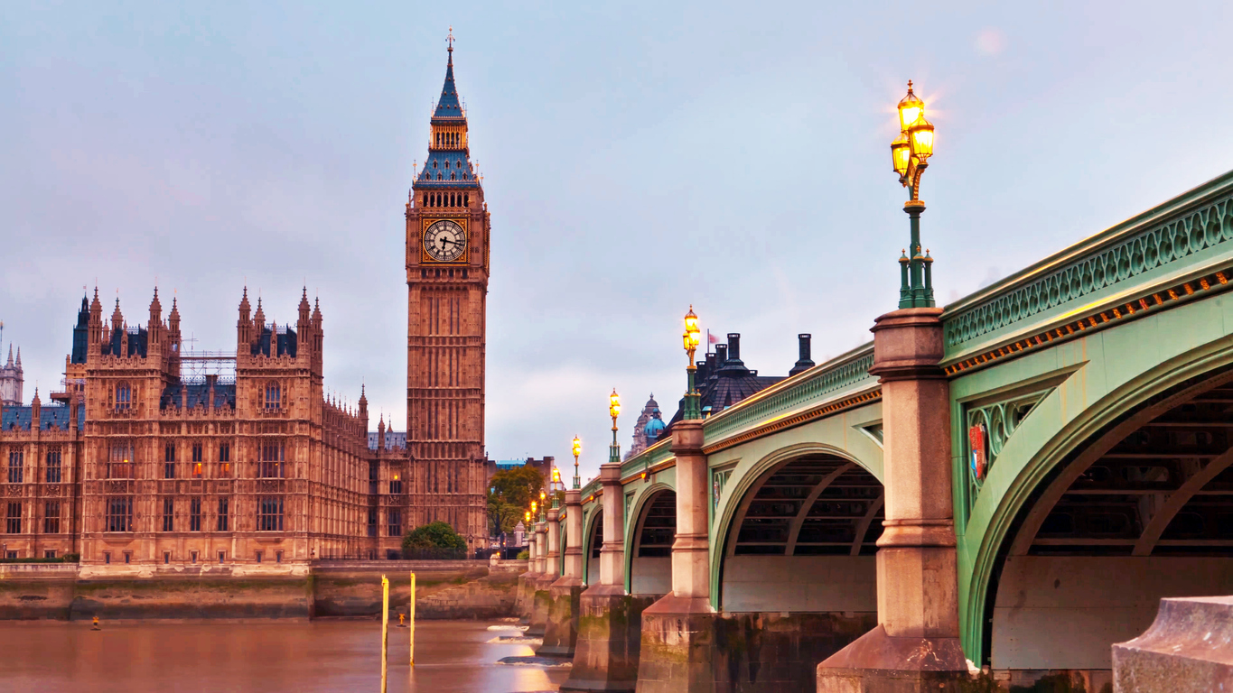 Autumn Budget: walking a tightrope